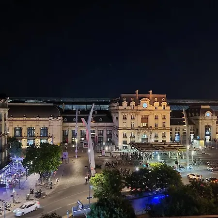 Duplex Gare Saint-jean- No Wifi Apartment *